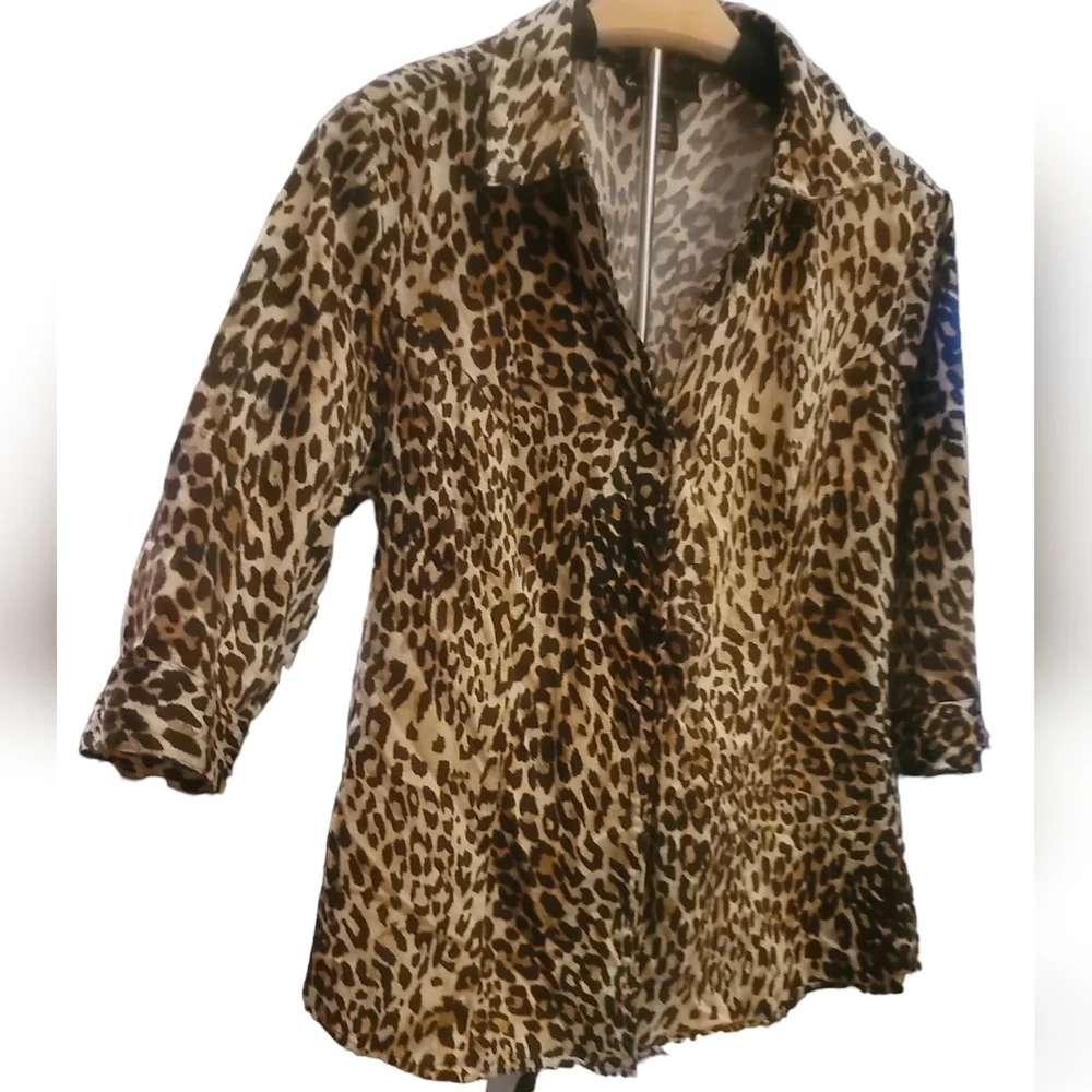 Lane Bryant Button Down 3/4 Sleeve Shirt Size 16 - Picture 5 of 8